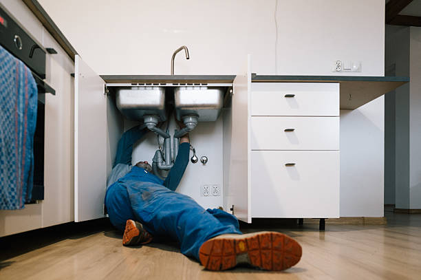 Professional Leak Detection technician working in Fredonia, WI
